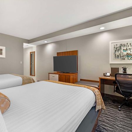 Best Western On The Avenue Buffalo Bagian luar foto