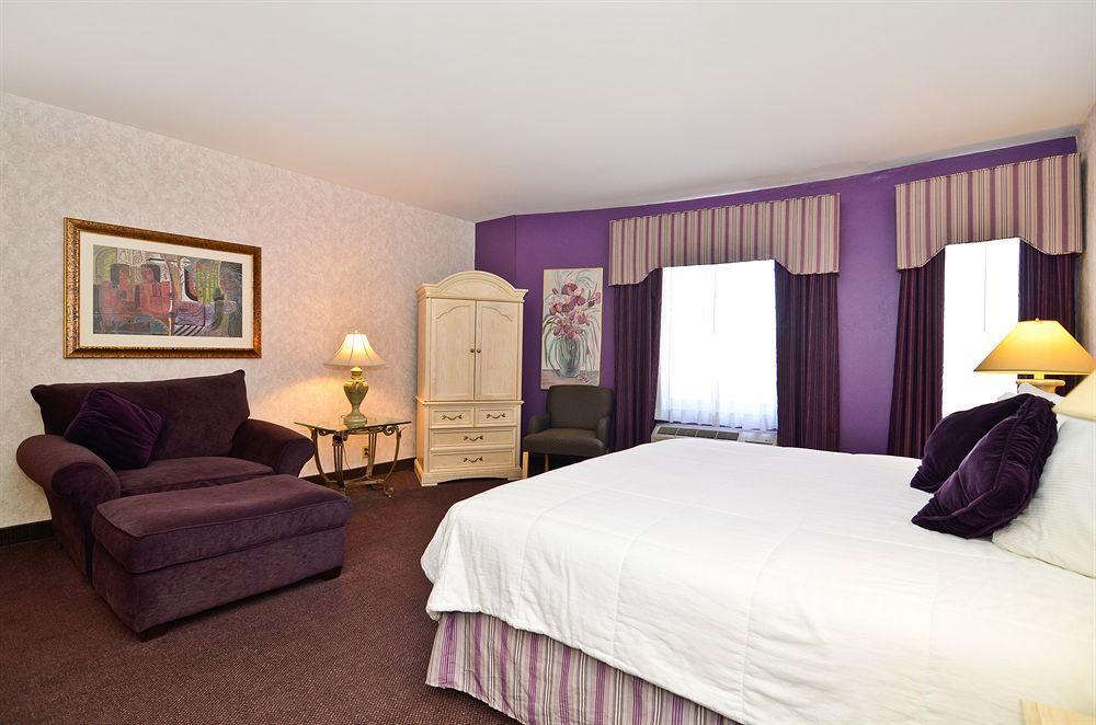 Best Western On The Avenue Buffalo Ruang foto