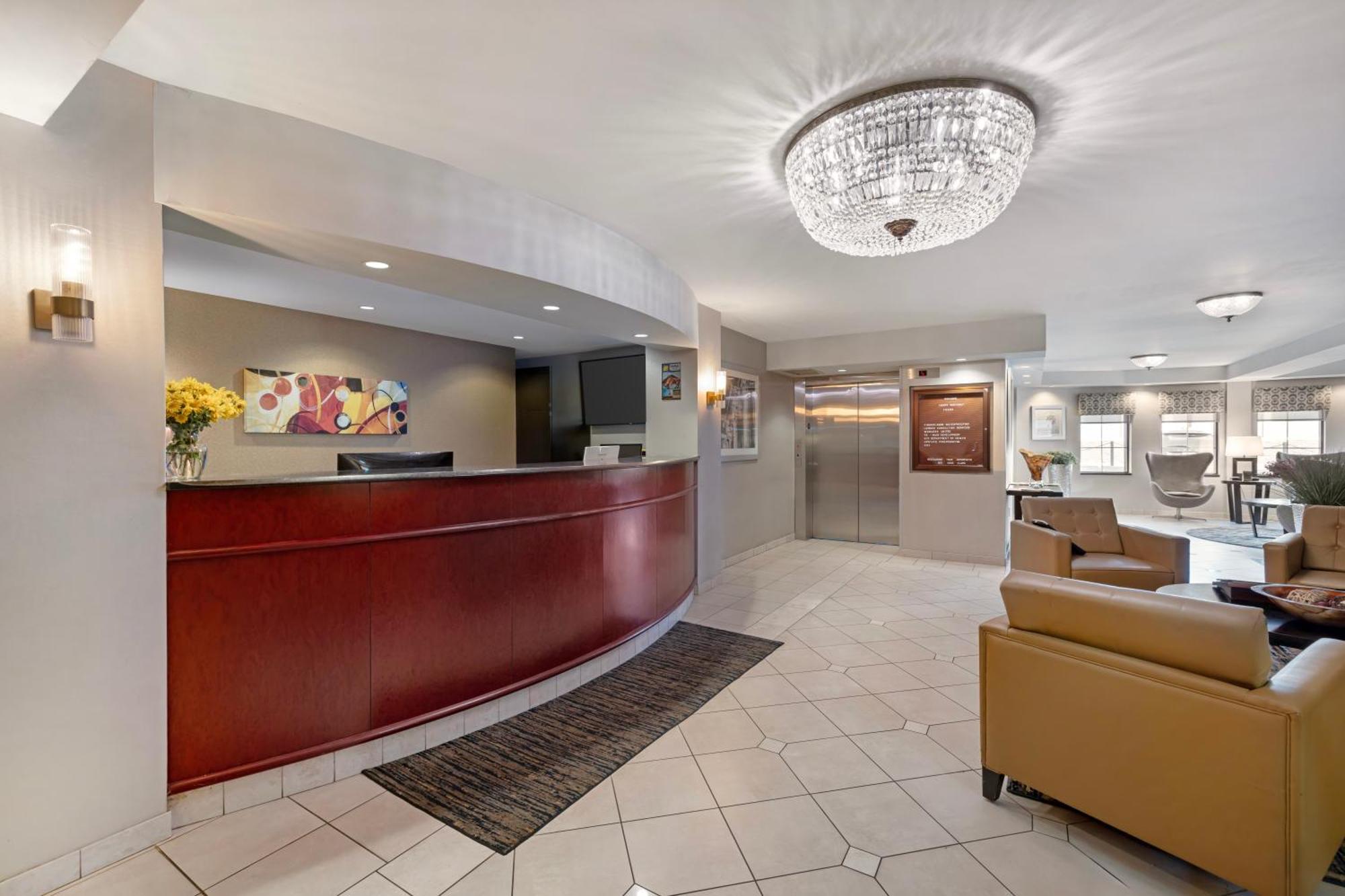 Best Western On The Avenue Buffalo Bagian luar foto