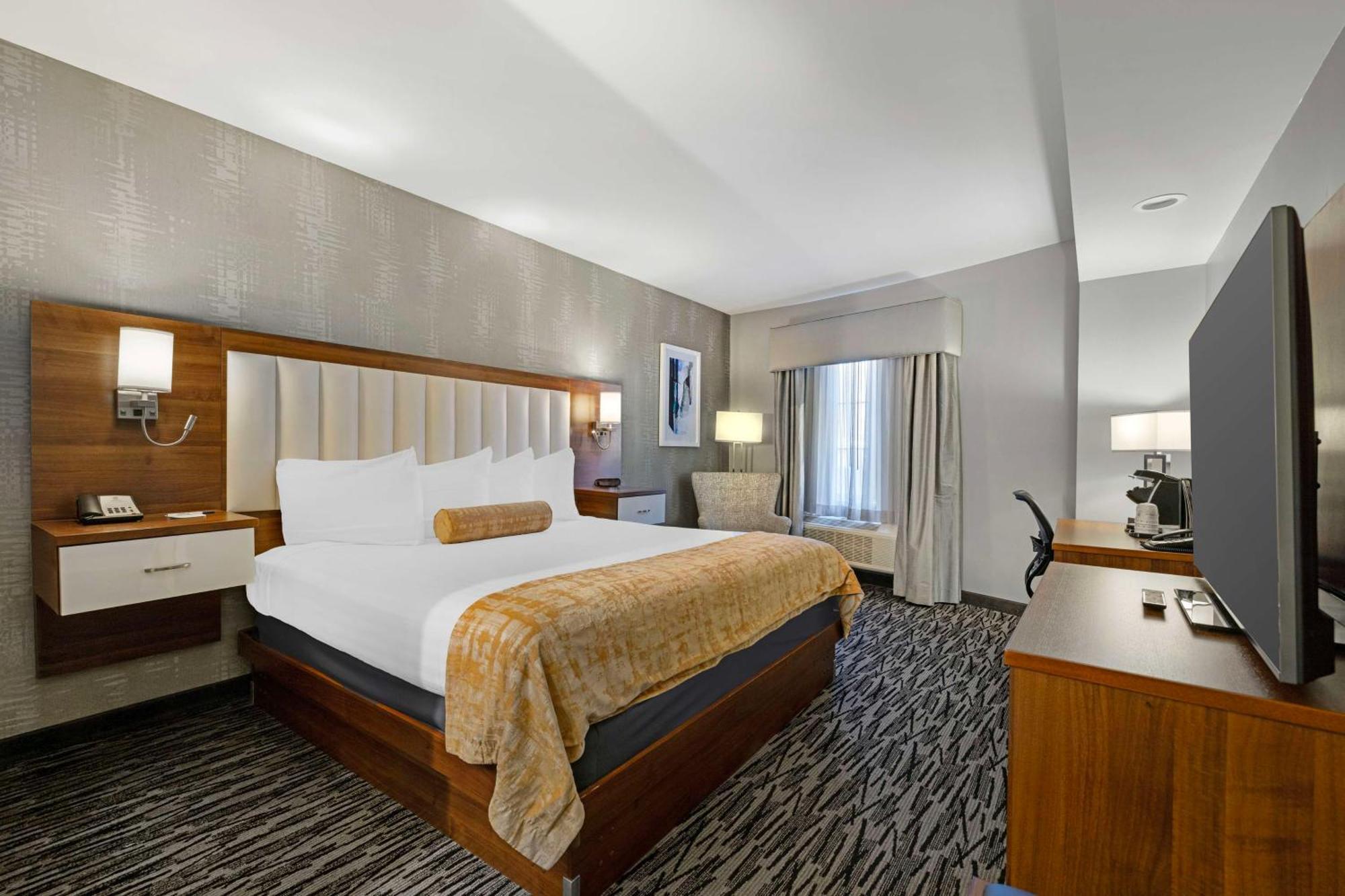 Best Western On The Avenue Buffalo Bagian luar foto